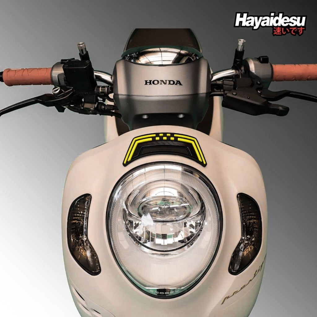 Hayaidesu New Scoopy 2021 - 2024 Body Protector Upper Front Lamp Cover