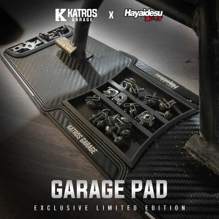 GARAGE PAD - KATROS GARAGE X HAYAIDESU Alas Standar Tengah Motor Multifungsi
