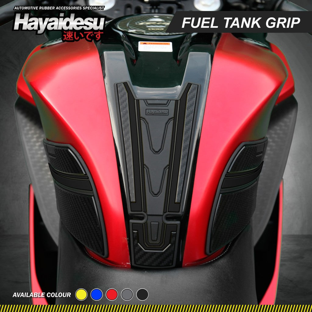 Hayaidesu Yamaha R15 V3 Tank Grip