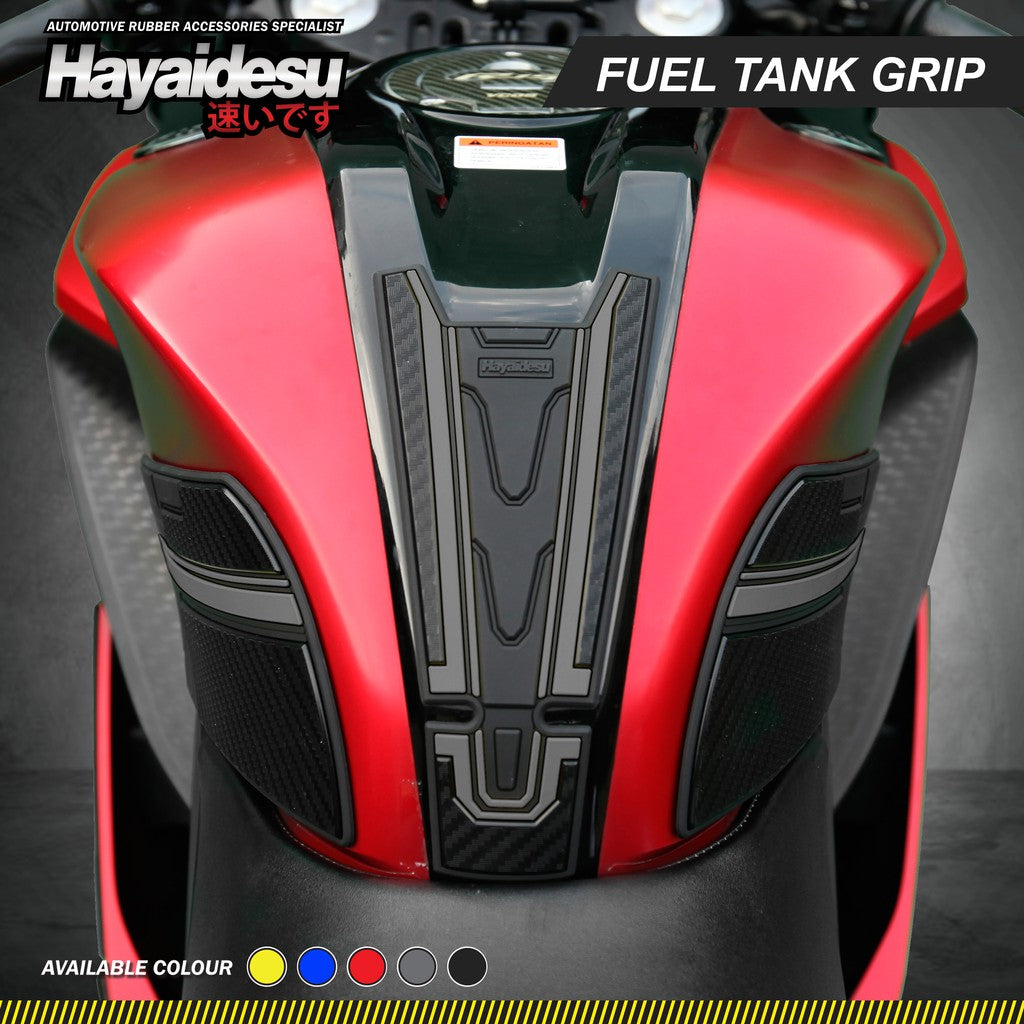 Hayaidesu Yamaha R15 V3 Tank Grip